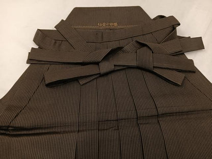 平和屋着物●男性　馬乗り袴　縞　正絹　逸品　AABF9536ph