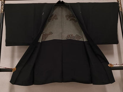 平和屋着物●男性　黒紋付・羽織セット　正絹　逸品　AABF9548ph