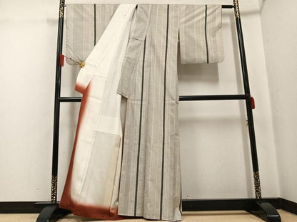 平和屋着物●東郷織物謹製　本場大島紬　白大島　160亀甲　間道　正絹　逸品　AABF9564ph