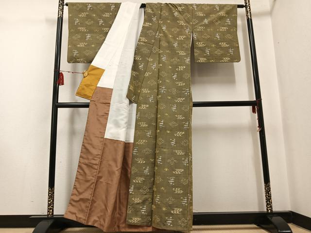 平和屋着物●本場琉球絣 紬 正絹 逸品 AABF9593ph