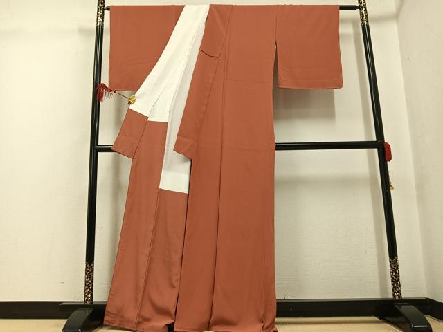 平和屋着物●上質な色無地　鬱金染　赤茶色　正絹　逸品　AABF9596ph