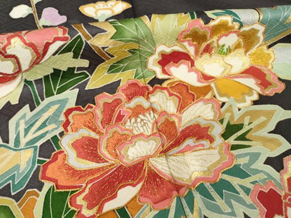 平和屋着物●創業460年・千總　振袖　駒刺繍　松竹梅立波草花文　金彩　正絹　逸品　AABF9655ck