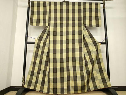 平和屋着物●上質な紬　100亀甲　格子　正絹　逸品　AABF9678ck