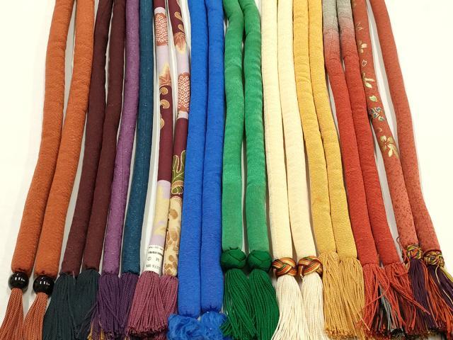 平和屋着物●和装小物　上質な帯締め10本セット　丸ぐけ　花柄　暈し　金彩　銀通し　小田巻　撚り房　逸品　未使用品あり　AABF9902ay