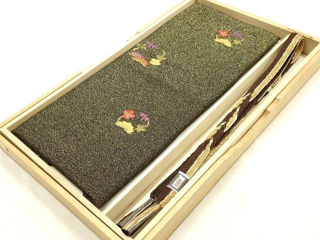 平和屋本店●和装小物　帯締め・帯揚げセット　刺繍　松竹梅丸文　金糸　金通し地　リバーシブル　逸品　未使用　AABF9948ay