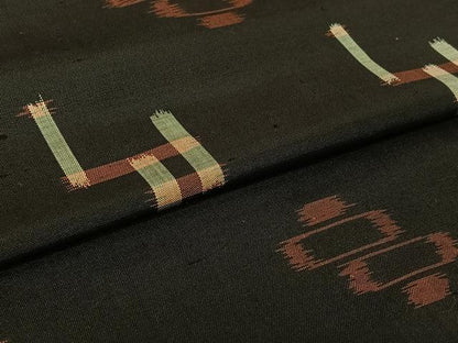 平和屋着物▽上質な紬 単衣 幾何学文様 黒地 正絹 逸品 AABG0244jh