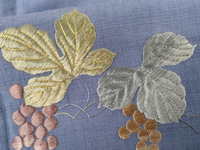 平和屋着物●訪問着　結城紬地　刺繍　葡萄蔦の葉文　金銀糸　正絹　逸品　AABG0302cs