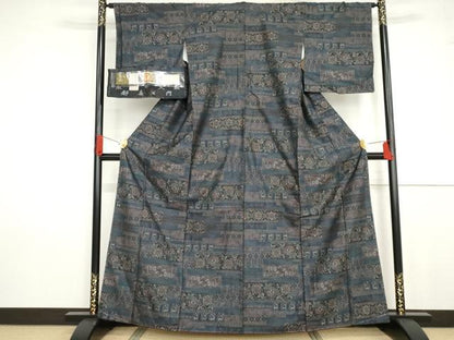 平和屋着物●都喜ヱ門 本場大島紬 泥染め 手織り カタス9マルキ 登竜門の宝 藤絹織物謹製 証紙付き 正絹 逸品 未使用 AABG0353cs