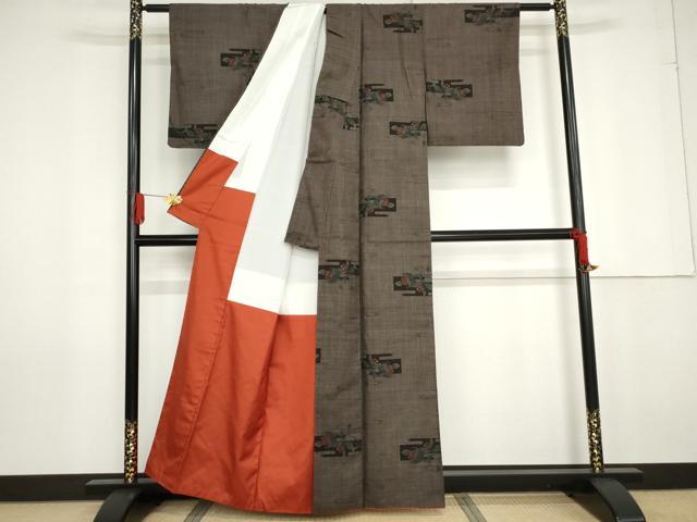 平和屋着物●本場大島紬 泥染め 一元7マルキ エ霞枝花文 正絹 逸品 AABG0376cs