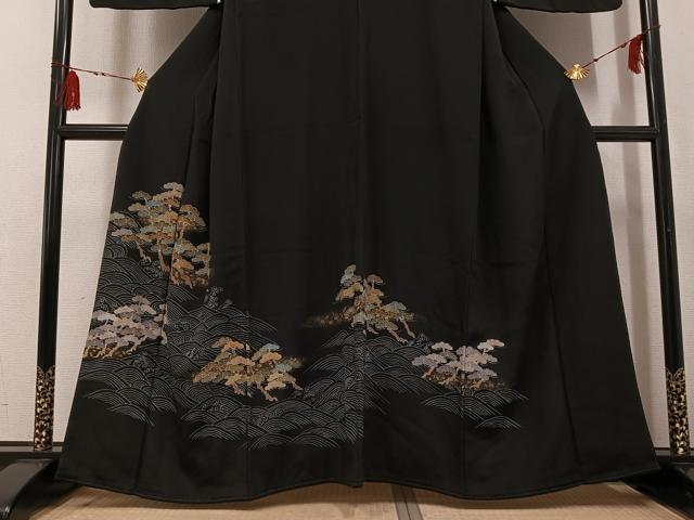 平和屋着物●創業460年・千總　黒留袖　友禅　駒刺繍　浜松文　金彩　阪急扱い　正絹　逸品　AABG0402ph