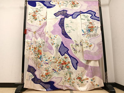 平和屋着物●創業460年・千總　振袖　駒刺繍　絞り　御所車草花文　金彩　高島屋扱い　正絹　逸品　AABG0425ph