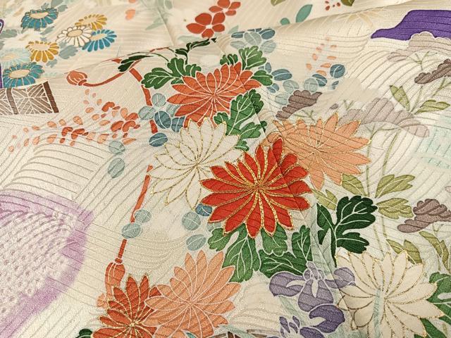 平和屋着物●創業460年・千總　振袖　駒刺繍　絞り　御所車草花文　金彩　高島屋扱い　正絹　逸品　AABG0425ph