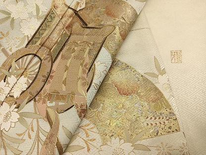 平和屋着物●訪問着　作家物　御所車地紙花文　暈し染め　金彩　正絹　逸品　AABG0426ph