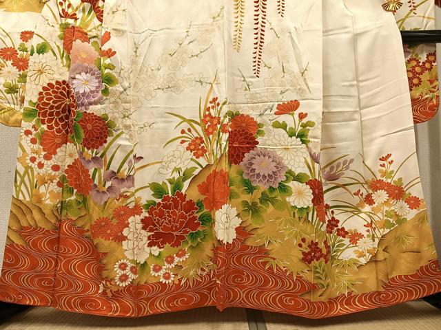 平和屋着物●豪華振袖 駒刺繍 草花文 暈し染め 金彩 正絹 逸品 AABG0445ph
