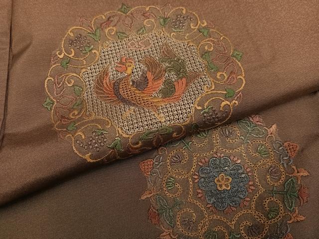 平和屋着物●本場大島紬 染大島 訪問着 中国三大刺繍 汕頭刺繍 スワトウ刺繍 鳳凰花文 暈し染め 正絹 逸品 AABG0449ph