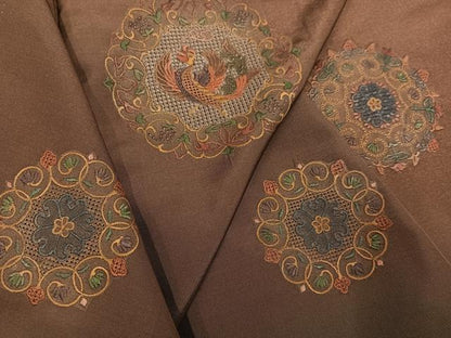 平和屋着物●本場大島紬 染大島 訪問着 中国三大刺繍 汕頭刺繍 スワトウ刺繍 鳳凰花文 暈し染め 正絹 逸品 AABG0449ph