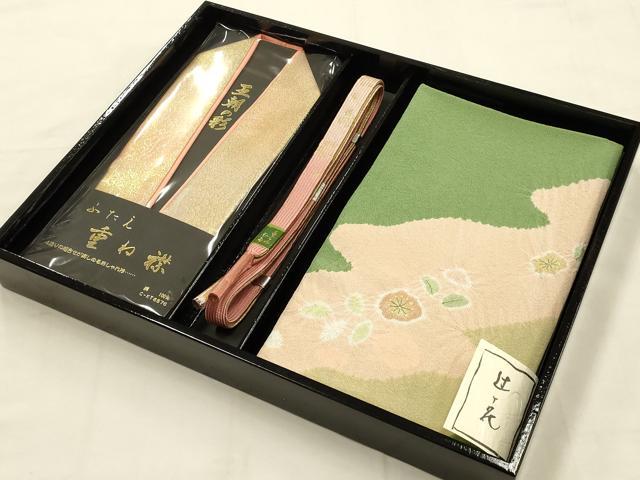 平和屋着物●和装小物　帯締め・帯揚げ・重ね衿セット　絞り　辻が花　高麗組 綾出し　暈し　金糸　金彩　逸品　未使用品あり　AABG0791ay