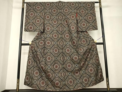 平和屋着物●本場大島紬　割込絣　花菱文　正絹　逸品　AABG0806ck