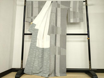 平和屋着物●伝統工芸士　水谷滉　小紋　幾何学文　ますいわ屋扱い　正絹　逸品　AABG0812ck