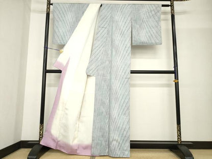 平和屋着物●都喜ヱ門　本場大島紬　砂丘の伝説　宮原純枝作　藤絹織物謹製　証紙付き　正絹　逸品　AABG0815ck