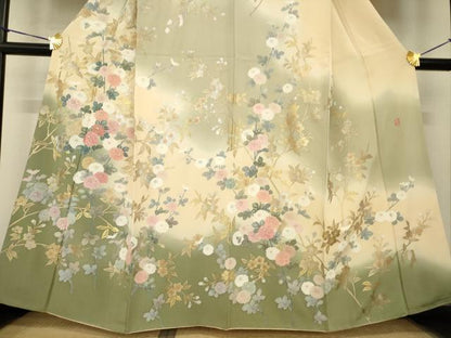 平和屋着物●十日町友禅作家 松雨 訪問着 枝花文 暈し染め 金銀彩 正絹 逸品 AABG0837ck