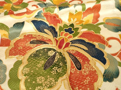 平和屋着物■豪華振袖　駒刺繍　花唐草文　金通し地　正絹　逸品　AABG0869ck