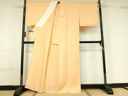 平和屋着物▽上質な色無地　単衣　舞花地紋　肌色　正絹　逸品　AABG0925jh