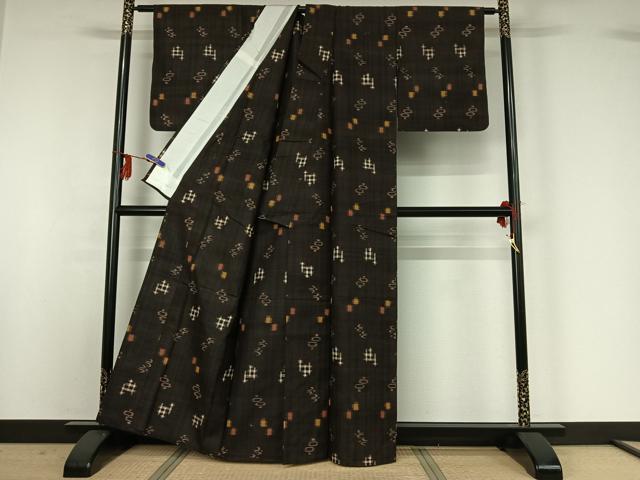 平和屋着物▽国指定重要無形文化財　本場久米島紬　手織　単衣　琉球絣　正絹　逸品　AABG0989jh