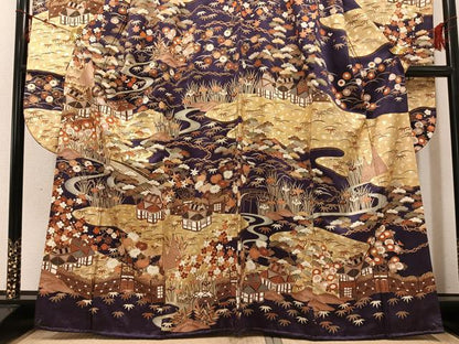 平和屋着物●豪華振袖・長襦袢(無双仕立て)セット　駒刺繍　松竹梅渡り橋風景文　金彩　正絹　逸品　AABG1102ph
