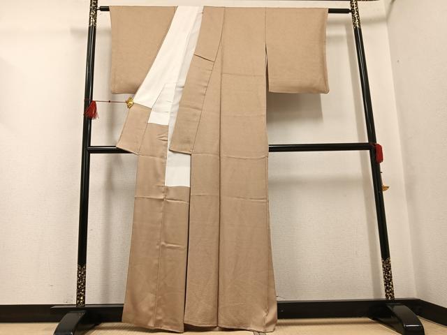 平和屋着物●上質な色無地　草花文　榛色　正絹　逸品　AABG1116ph