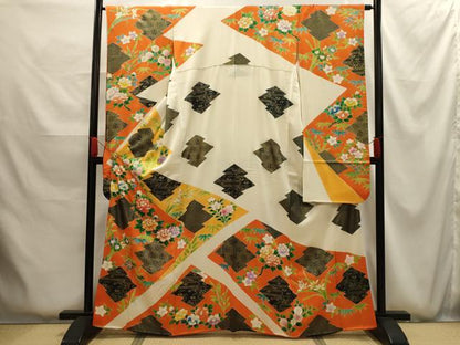 平和屋着物■豪華振袖　駒刺繍　松皮菱花文　金彩　正絹　逸品　AABG1187sx