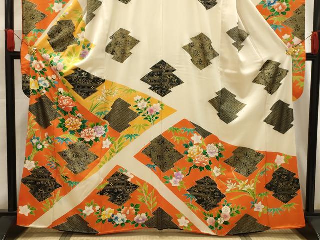 平和屋着物■豪華振袖　駒刺繍　松皮菱花文　金彩　正絹　逸品　AABG1187sx