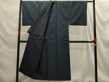 平和屋着物●男性　本場大島紬　アンサンブル　長襦袢(袷)セット　100亀甲　総詰め　証紙付き　正絹　逸品　AABG1344sx