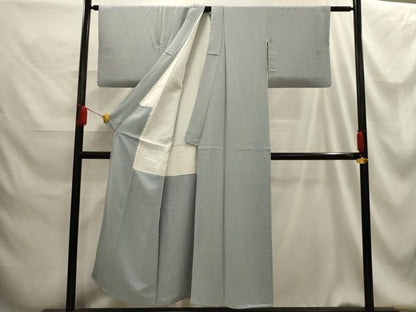 平和屋着物■上質な色無地　紋意匠　薄雲鼠色　正絹　逸品　AABG1369sx