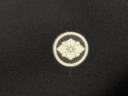 平和屋着物■豪華黒留袖 刺繍 雲取り枝花文 金糸 金彩 正絹 逸品 AABG1427sx