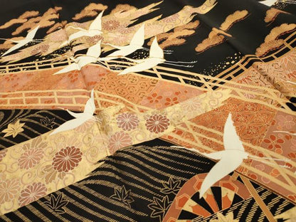 平和屋着物■豪華黒留袖　駒刺繍　松竹梅　飛鶴文　金彩　正絹　逸品　AABG1460sx