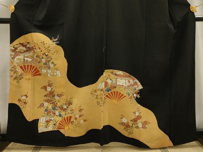 平和屋着物■豪華黒留袖　駒刺繍　扇面風景文　金彩　正絹　逸品　AABG1465sx