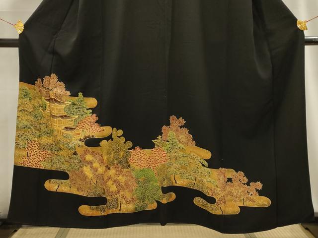 平和屋着物■豪華黒留袖　駒刺繍　霞取風景文　金彩　正絹　逸品　AABG1513sx