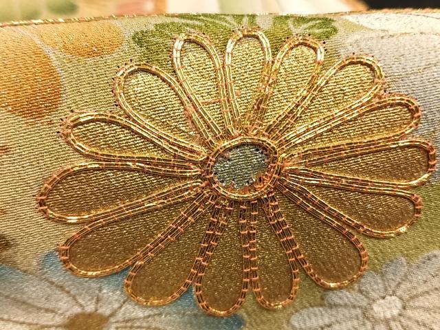平和屋着物■豪華黒留袖　駒刺繍　流水花文　金銀彩　正絹　逸品　AABG1723fy