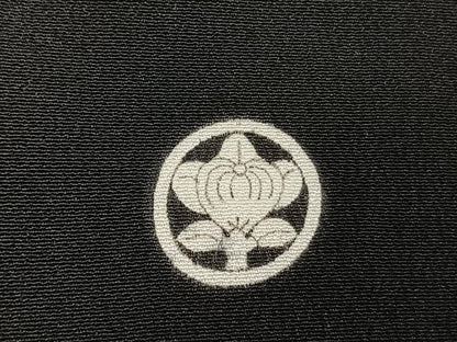 平和屋着物■豪華黒留袖　駒刺繍　流水花文　金銀彩　正絹　逸品　AABG1723fy