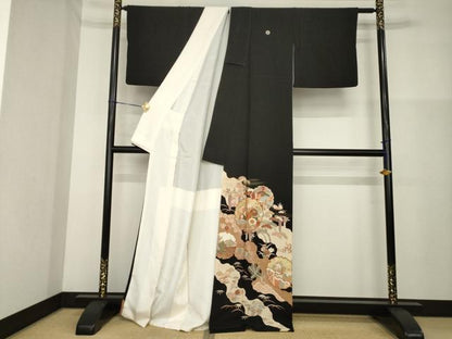 平和屋着物■豪華黒留袖　駒刺繍　道長雪輪花籬文　金彩　正絹　逸品　AABG2575ck