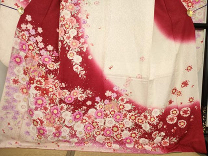 平和屋着物●豪華振袖　駒刺繍　花毬文　暈し染め　金彩　銀通し地　ロング丈　正絹　逸品　AABG2645ck