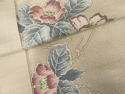 平和屋着物●本場大島紬 白大島 カタス7マルキ 総絣 草花文 正絹 逸品 AABG2752cs