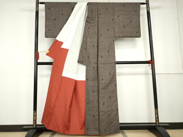 平和屋着物●本場大島紬 泥染め 一元7マルキ 幾何学文様 正絹 逸品 AABG2799cs