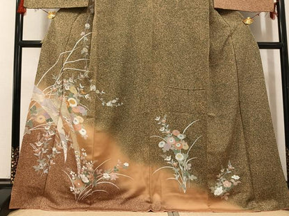 平和屋着物●訪問着　駒刺繍　中国三大刺繍　スワトウ刺繍　汕頭刺繍　草花文　たたき染め　金彩　正絹　逸品　AABG2829ph