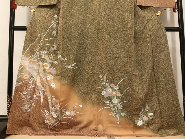 平和屋着物●訪問着　駒刺繍　中国三大刺繍　スワトウ刺繍　汕頭刺繍　草花文　たたき染め　金彩　正絹　逸品　AABG2829ph