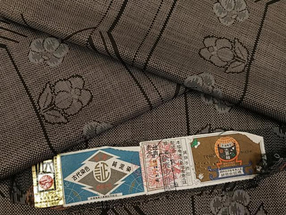 平和屋着物●本場大島紬 古代染色純泥染め 一元7マルキ 枝花文 宮山松雄作 証紙付き 正絹 逸品 AABG2836ph