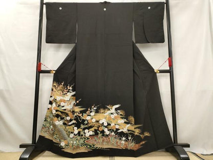 平和屋着物■豪華黒留袖　飛鶴梅松文　暈し染め　金彩　正絹　逸品　AABG2977st