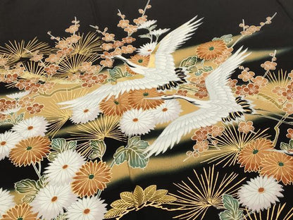 平和屋着物■豪華黒留袖　飛鶴梅松文　暈し染め　金彩　正絹　逸品　AABG2977st