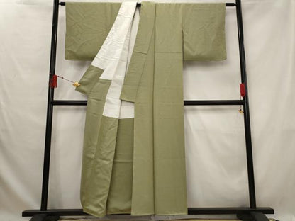 平和屋着物■上質な色無地　紋意匠　根岸色　正絹　逸品　未使用　AABG2978st